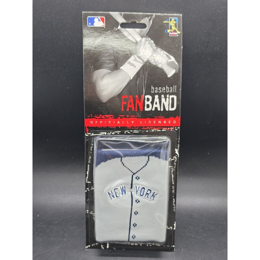 New York Yankees Wristband Armband MLB Baseball Fanband Looks Like A Jersey